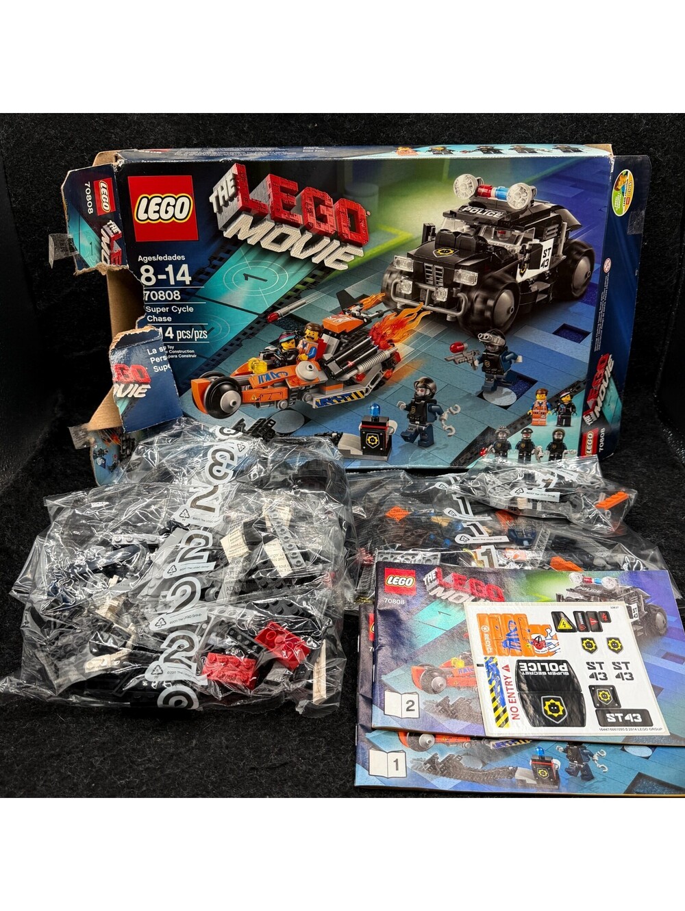 damaged box Lego The Lego Movie: Super Cycle Chase (70808)